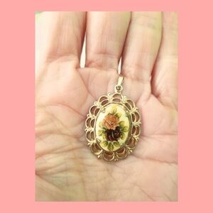 Vintage Dainty Rose Floral Cameo Gold Tone Pendant Charm